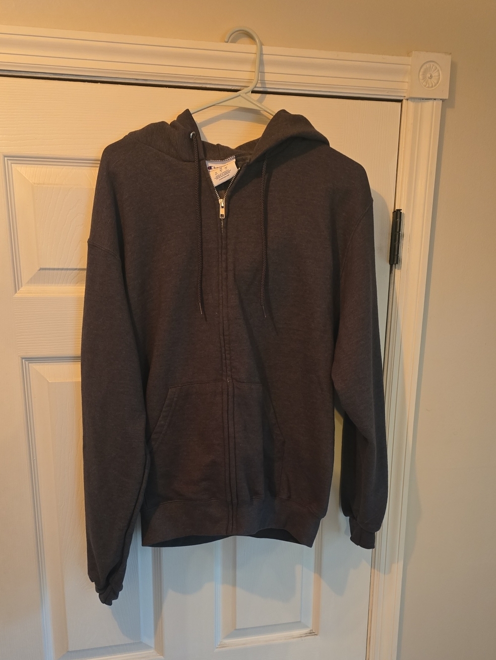 Champion  Zipper Hoodie in Dark Charcoal Gray